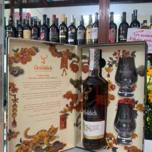 Rượu Glenfiddich 18 Hộp Quà