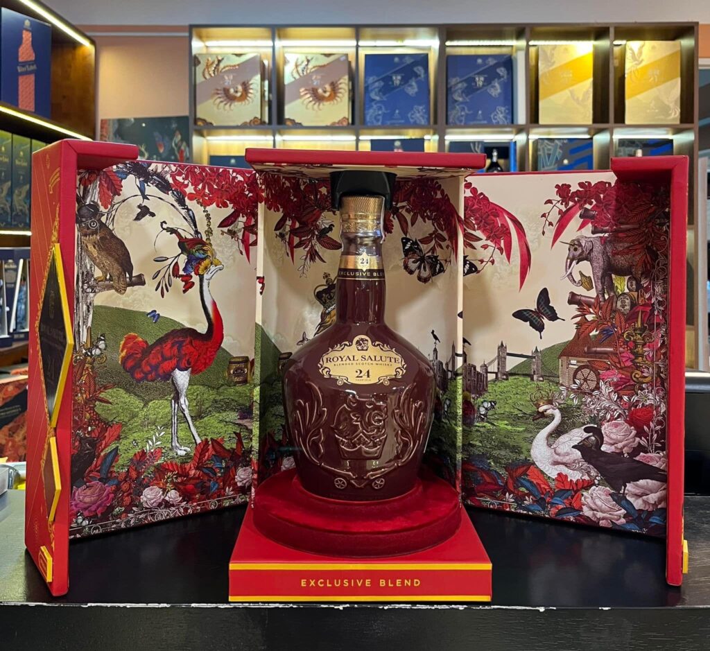 Rượu Chivas Regal 24 Hộp Quà Tết