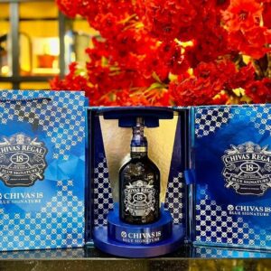 Rượu Chivas 18 Blue Signature Hộp Quà