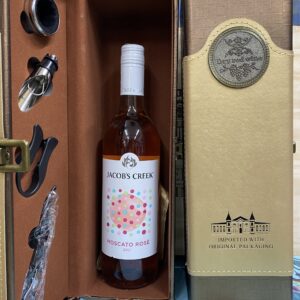 Bộ quà biếu Jacob Creek hoa hồng