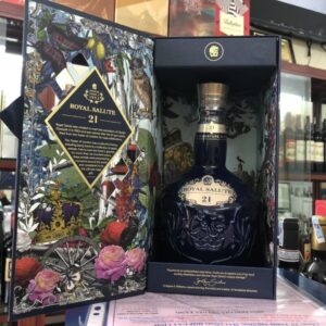 Rượu Royal Salute 21 ( Chivas 21 )