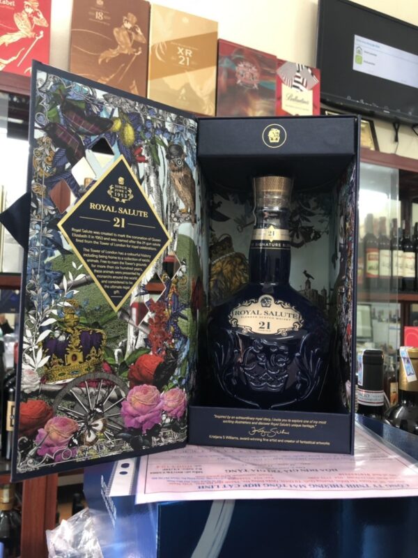 Rượu Royal Salute 21 ( Chivas 21 )