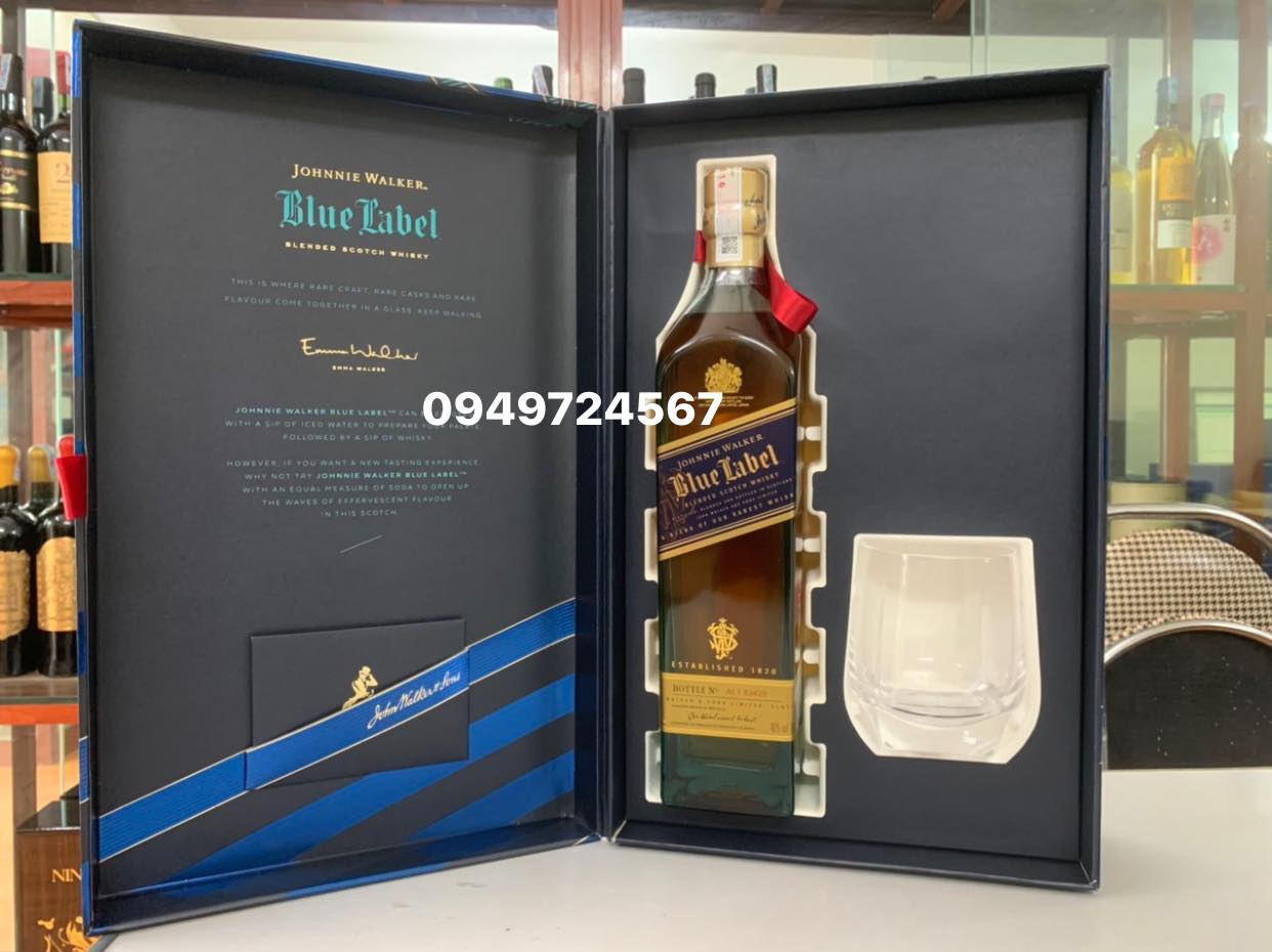 Johnnie Walker BLue Hộp Quà Tết
