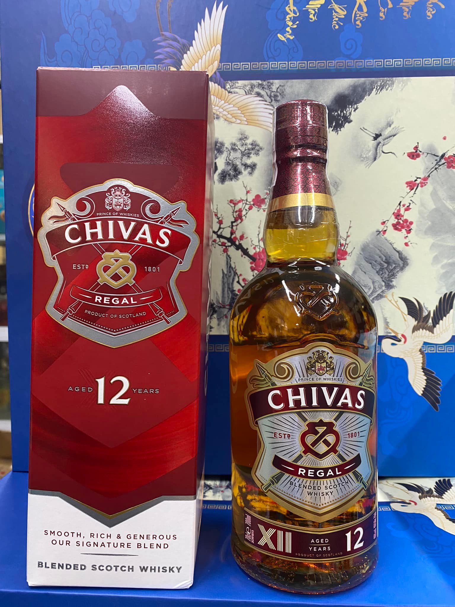 Rượu Chivas Regal 12 700ml