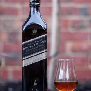 Rượu Johnnie Walker Double Black 1 Lít
