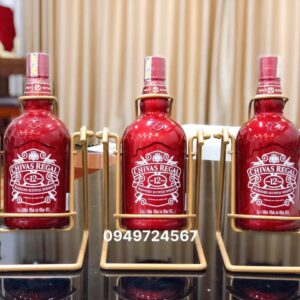 Rượu Chivas Regal 12 1500ml Đỏ
