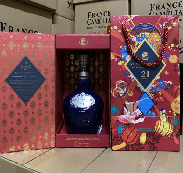 Rượu Chivas Regal 21( Royal Salute ) Tết