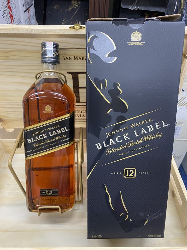 Rượu Johnnie Walker Black 3 Lít