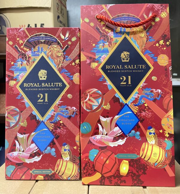 Chivas 21 Đỏ hộp quà tết 2024