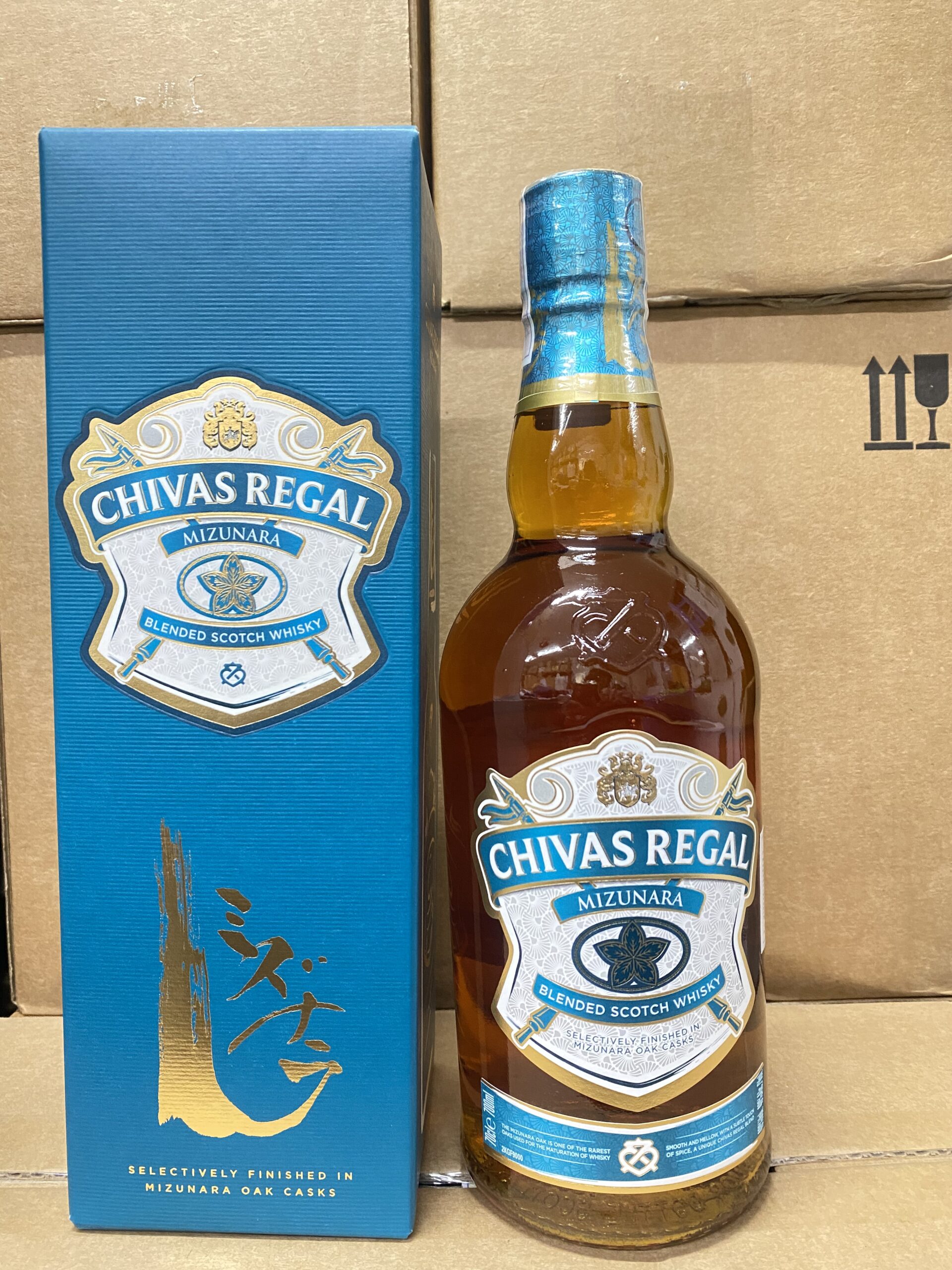 Chivas Regal 12 Nhật Mizunara