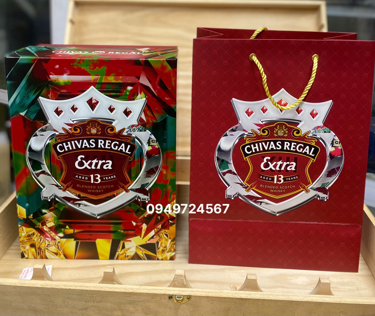 Rượu Chivas Extra 13 hộp quà biếu 2025