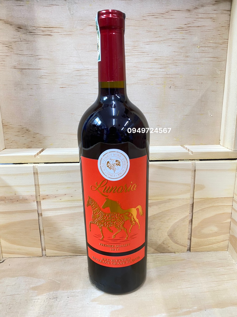 Rượu vang con ngựa Lunaria đóng lãng quà